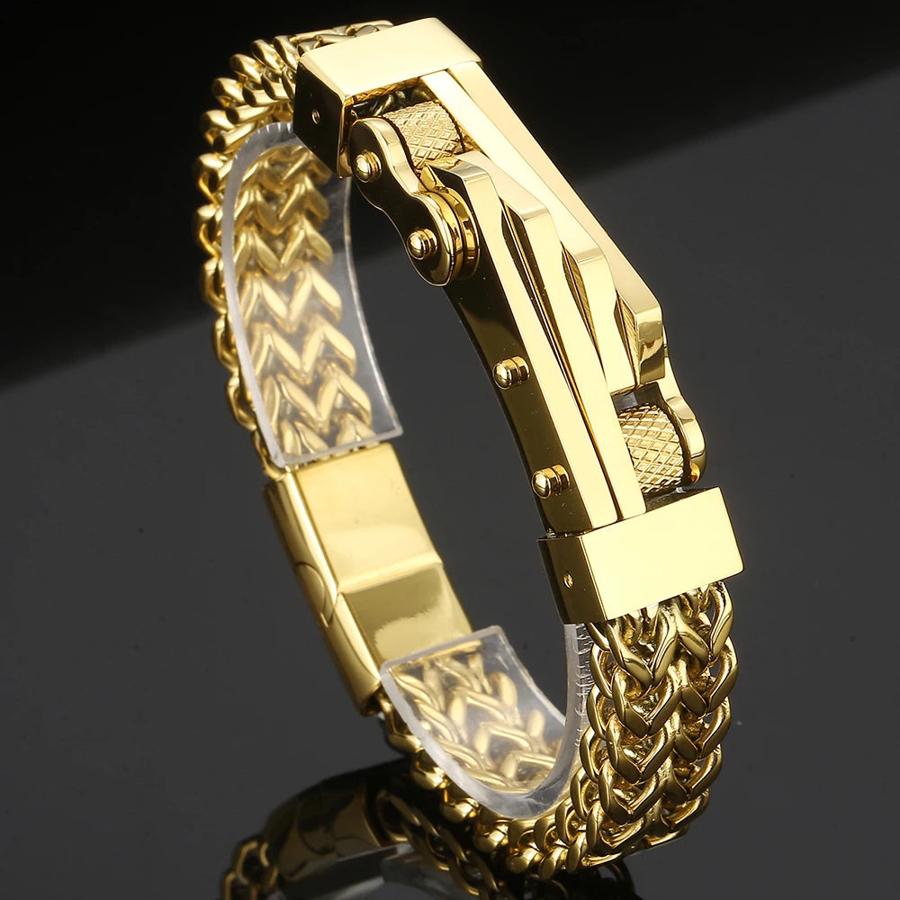 Aureum Titan Bracelet