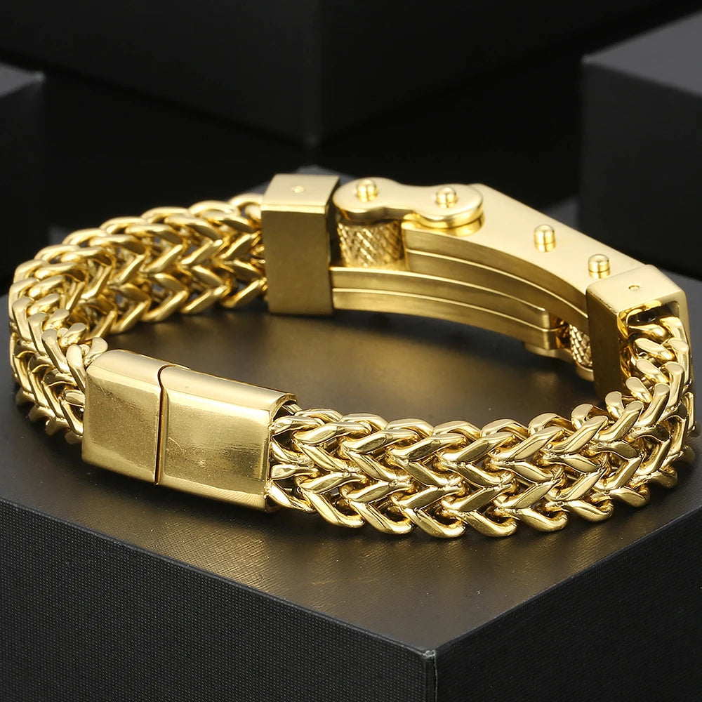 Aureum Titan Bracelet (Gold Alloy)